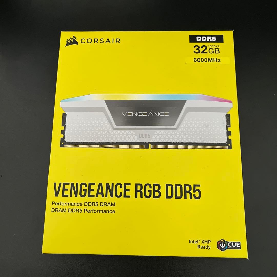 メモリー CORSAIR VENGEANCE RGB DDR5 32GB 6000MHz