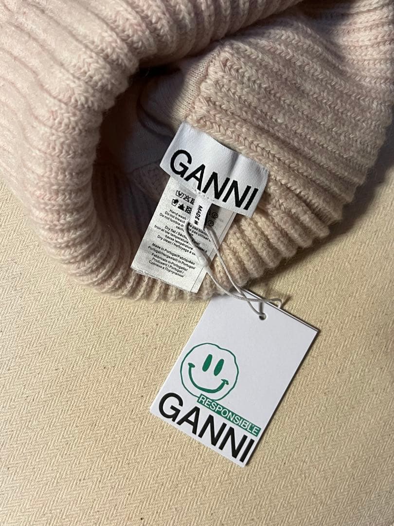 GANNI ニット帽 オフホワイト