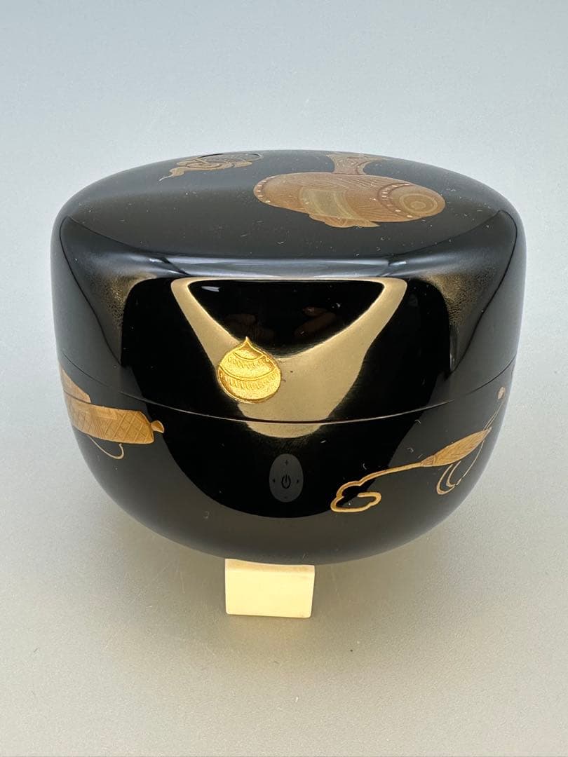 茶道具　棗　前端春斎　宝尽し蒔絵