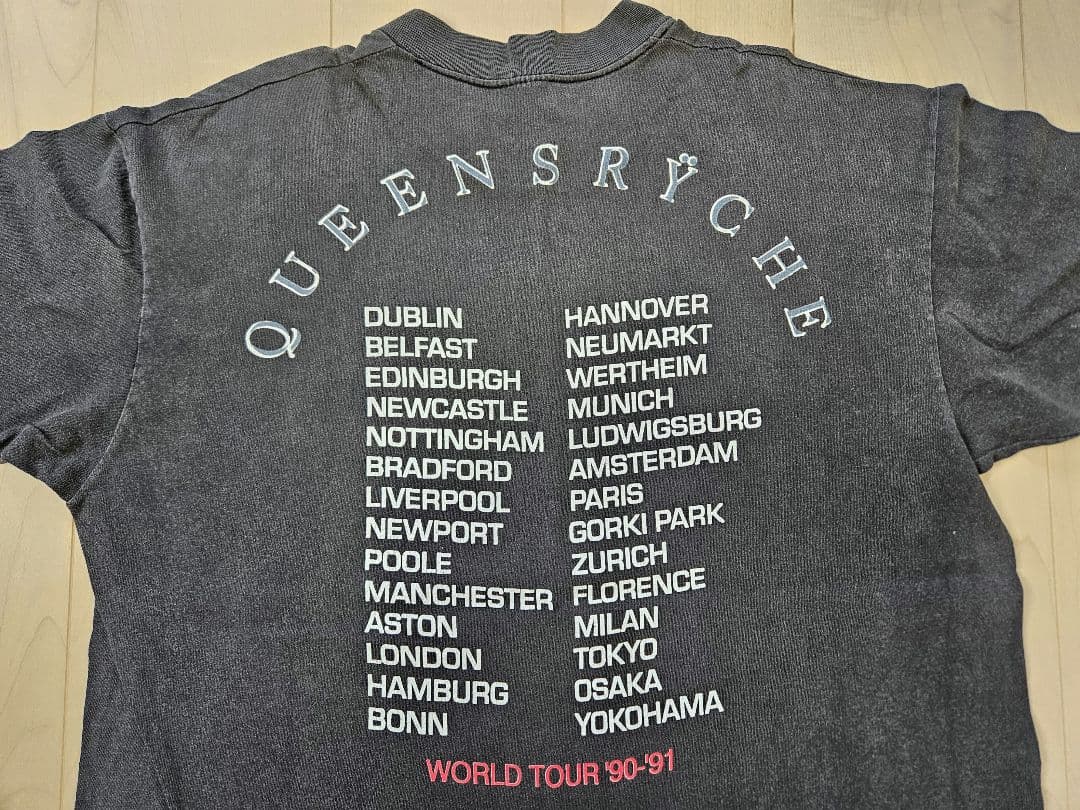 QUEENSRYCHEクイーンズライク　90-91年ワールドツアーTシャツ XL