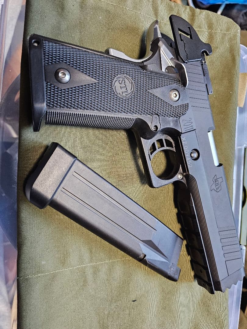 STI EDGE ガスガン エッジ　ストライクガン　システム7