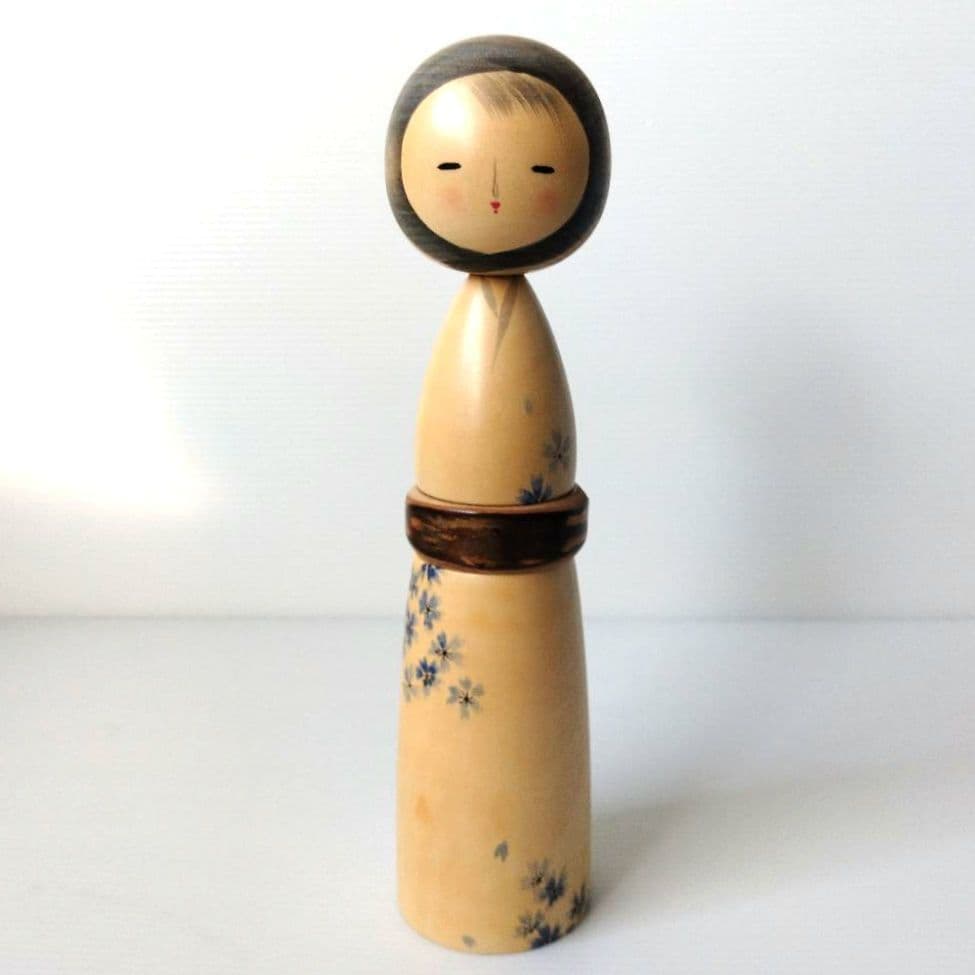 希少 レア こけし 創作こけし 高橋とし子 工人 冬ざくら 工芸品 32cm