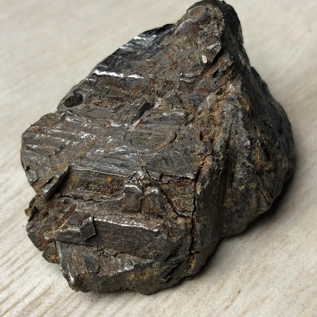 アルタイ隕石　 鉄隕石　メテオライト　原石 2点纏め　重さ約155ｇ