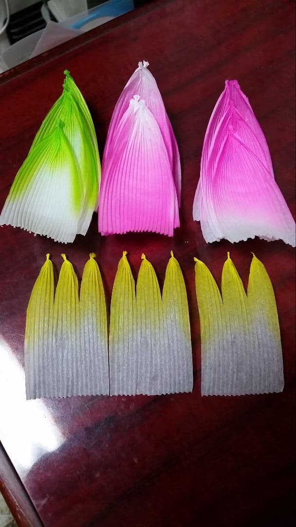 蓮の花の紙83 8色　24個　蓮の紙　韓紙　ハスの花　韓国