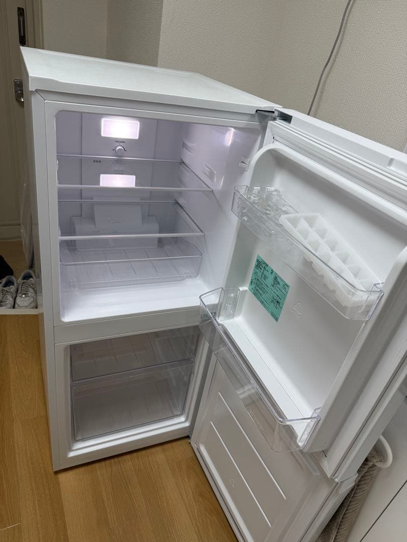 ホワイト冷蔵庫 上下二段式