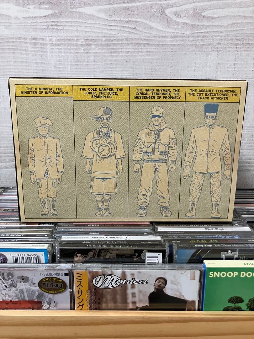 PUBLIC ENEMY フィギュア 4体セット