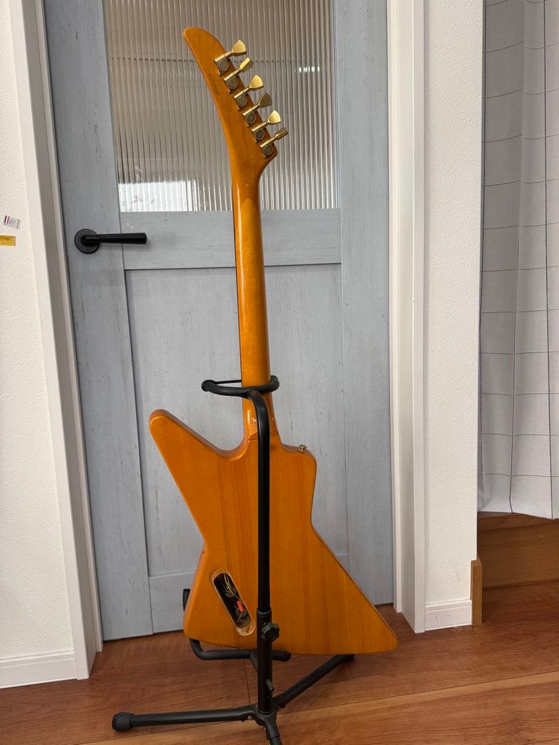 エピフォンエクスプローラー　送料無料　専用ケース付