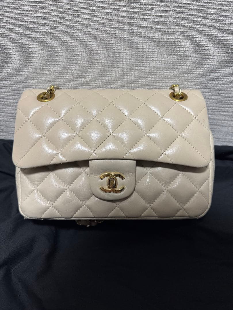 CHANEL シャネル マトラッセ ラムスキン
