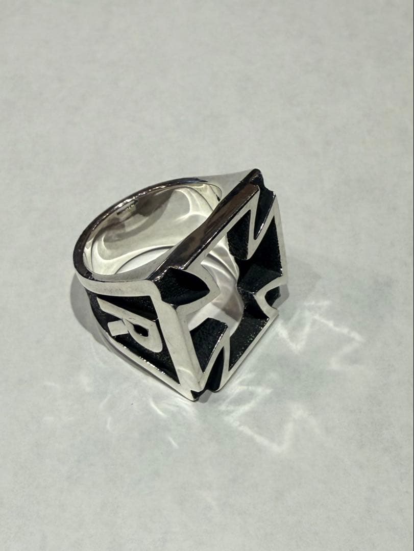 岡*生様 WEIRDO アイアンクロス シルバーリング