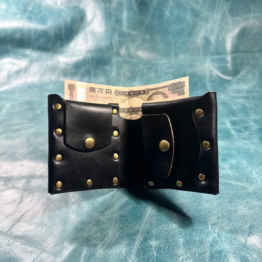 ハンドメイド　二つ折り　革財布　クロムエクセル　黒色　真鍮　cx-hw-000①