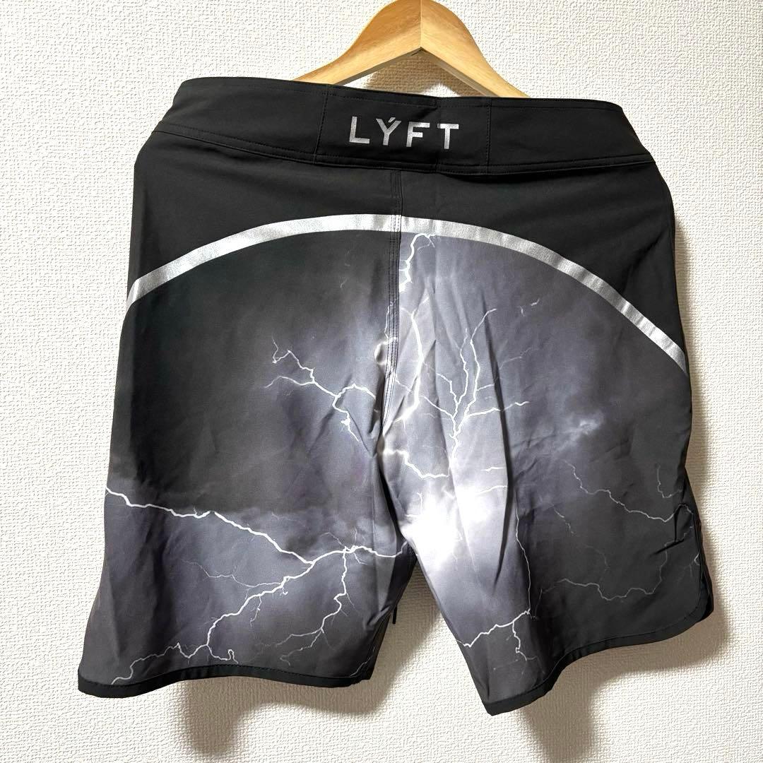 ⭐︎【新品未使用　タグ付き】 【公式完売品】⭐︎ LYFT リフトサーフパンツ　L