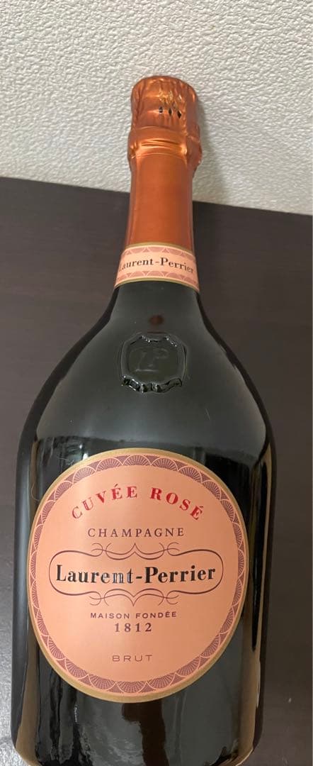 ローランペリエロゼ シャンパン 750ml グラス付き