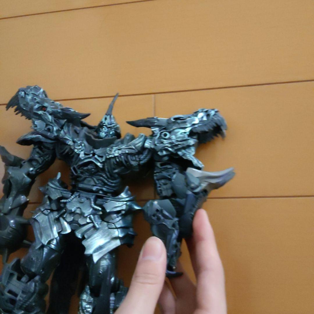 トランスフォーマー　グリムロック