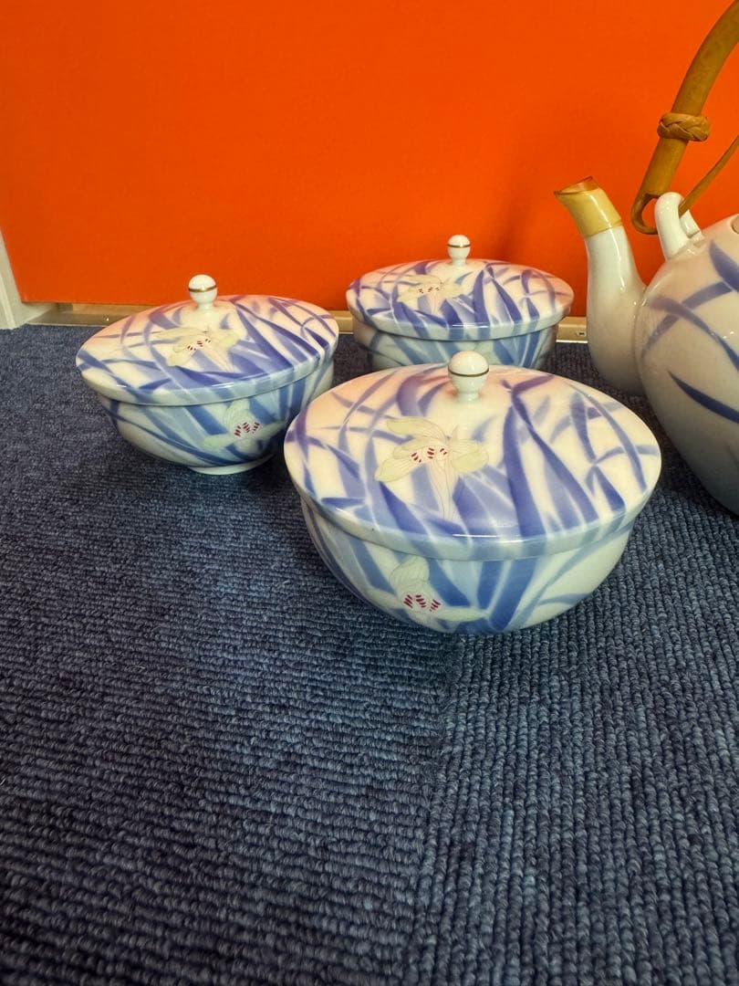 1702 深川製磁  菖蒲  茶器セット　急須1客　湯呑蓋付3客