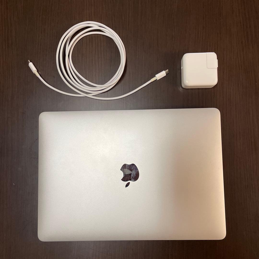 MacBook Air 13インチ （Intel Core i5）
