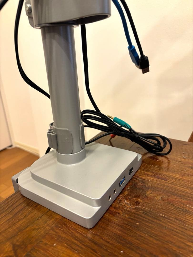 トリプルモニターアーム（ガススプリング・ヘビーデューティ・美品）