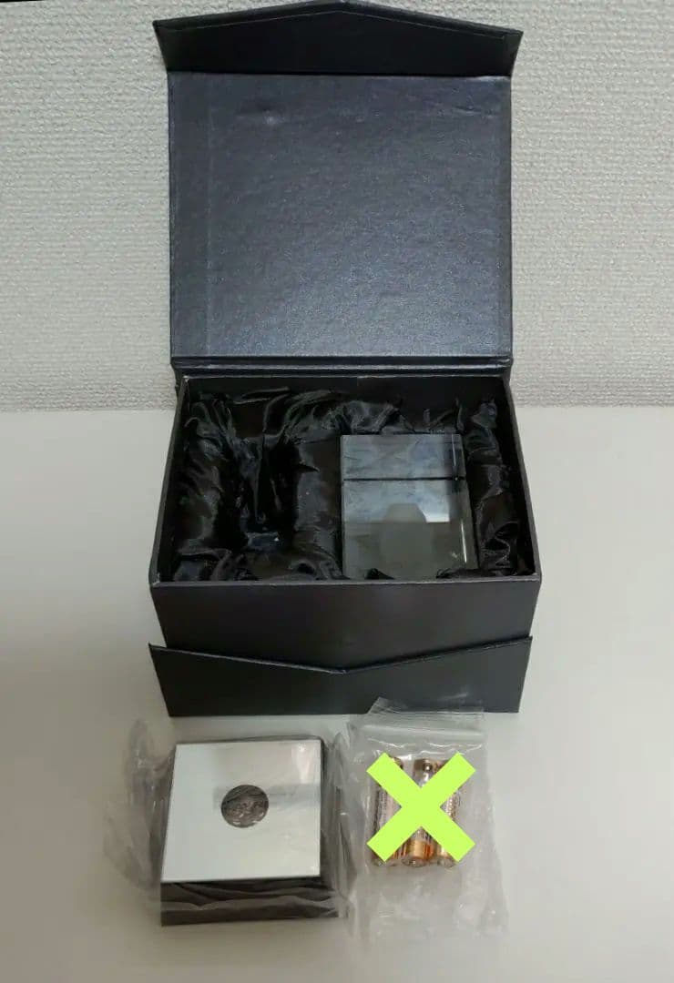 未使用★ Suicaのペンギン 3Dガラス置き物 LED発光台付き