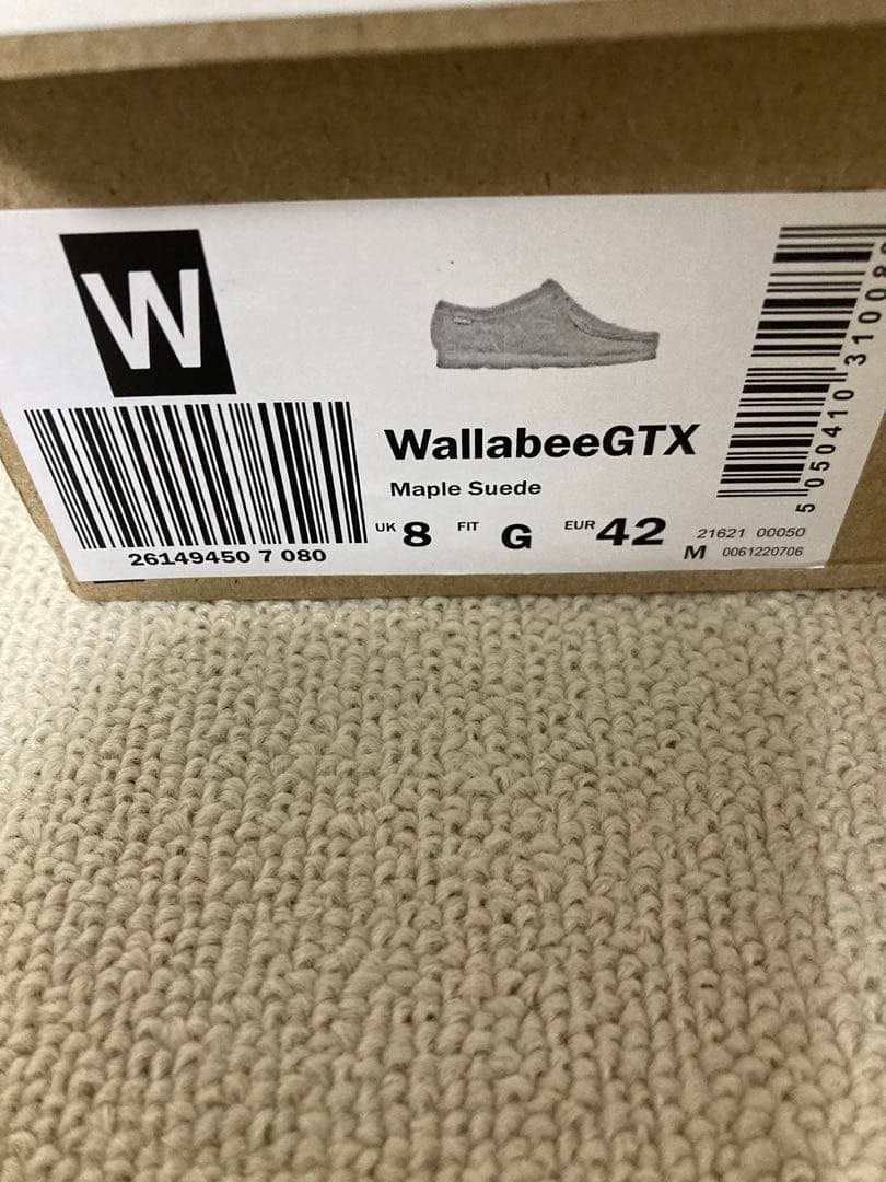 新品未使用 クラークス ワラビー ゴアテックス メープルスエード