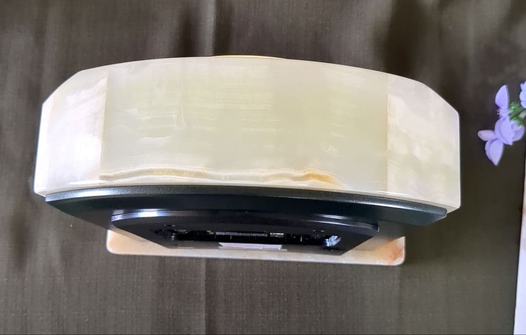 リズム時計 天然大理石　QUEEN ELIZABATH 2　電波時計　可動品❗️