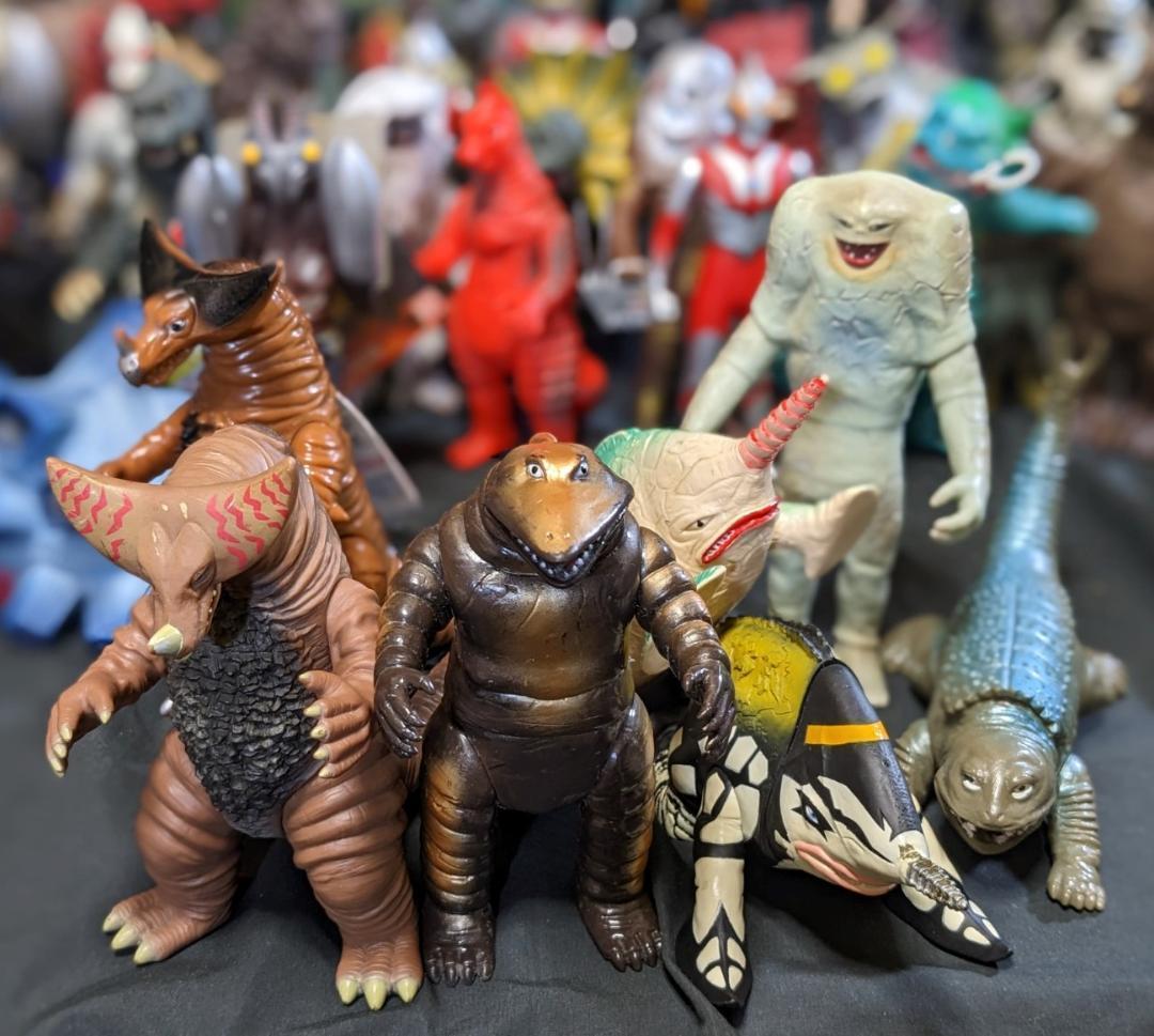 ウルトラマン＆登場怪獣・宇宙人（バンダイ）ソフビほぼコンプ59体セット＋6