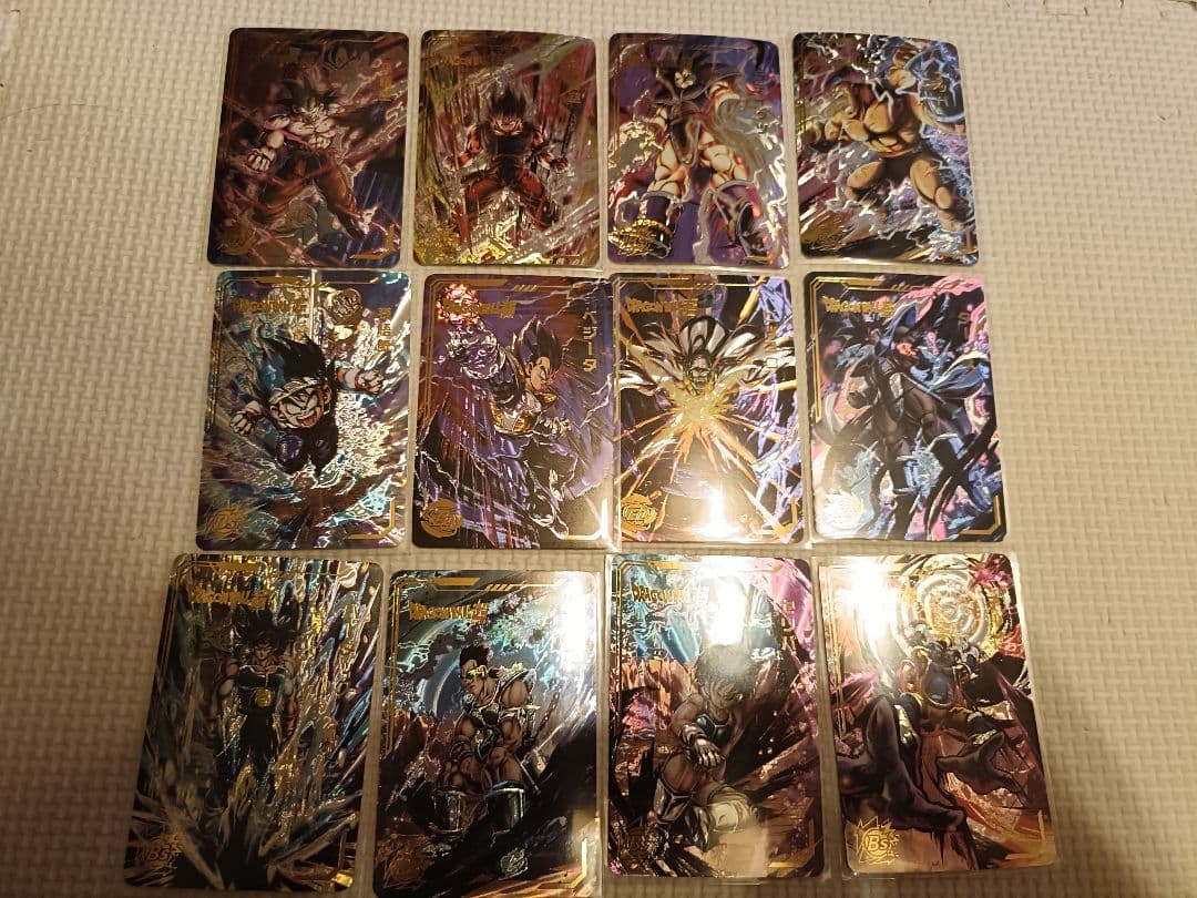 参考画像　ドラゴンボール　カードダス　海外