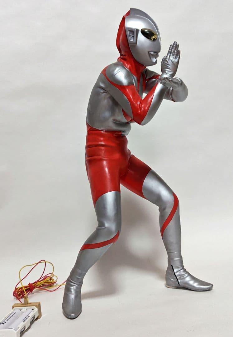 ウルトラマン塗装済み完成品ソフビフィギュア ギミック有り