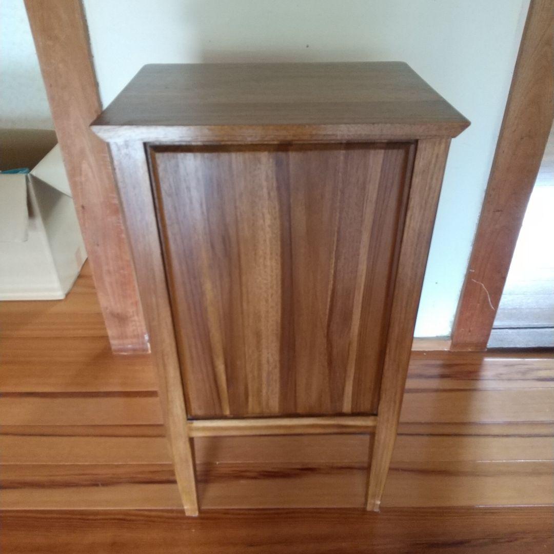 s*a様 アンティーク調 木製チェスト　 サイドテーブル