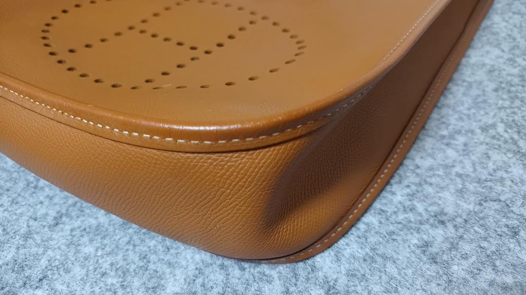 [専用］⑤エルメス　Hermès　エヴリン1PM　エプソン　ゴールド（ブラウン）