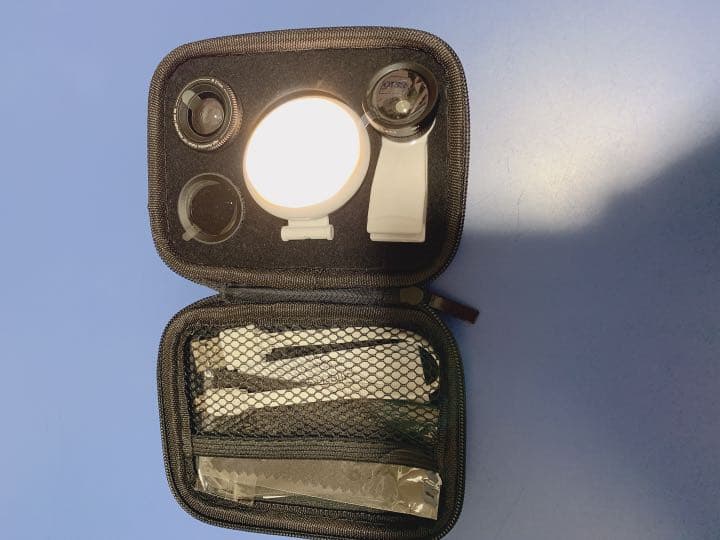 香港製品  携帯用に付いてるカメラ レンズセットSALE