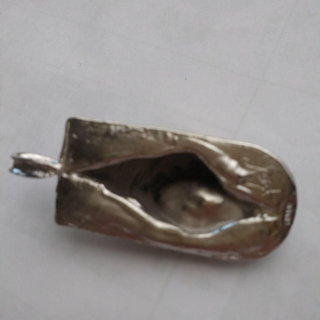 岩倉康二　作　プレート巻貝モチーフペンダントトップ