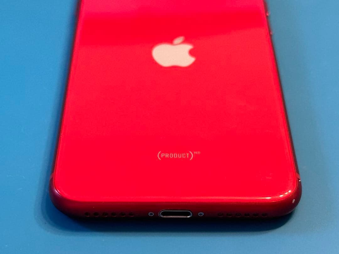 【極美品】iPhoneSE2 256GB SIMフリー バッテリー新品