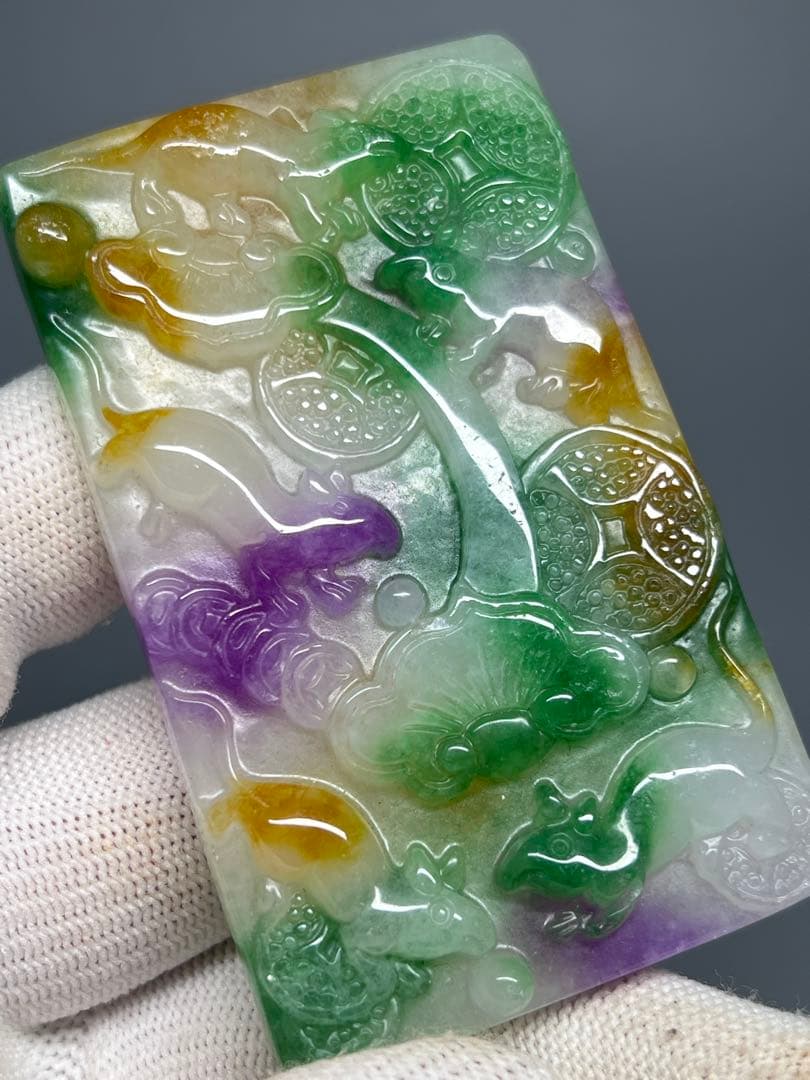 中国美術　ヒスイ？　ネズミ　干支　高浮彫　財運金運風水開運風水　玉璧　超希少