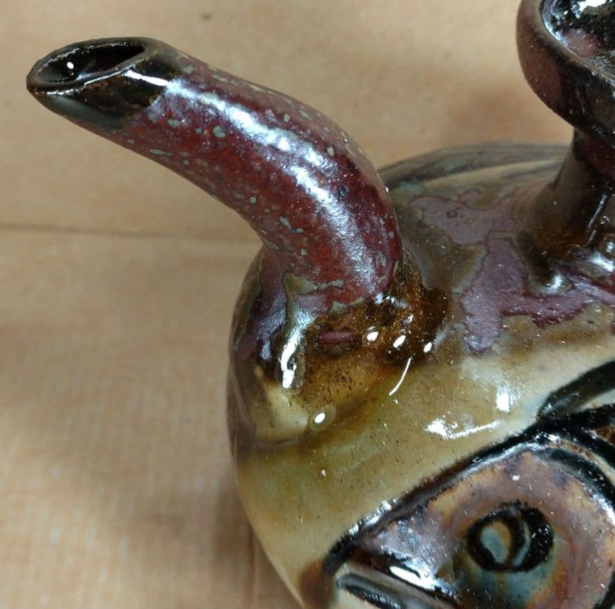 【本物保証】金城次郎 壷屋焼 カラカラ(笑う魚,魚文) 共箱 栞 人間国宝 美品