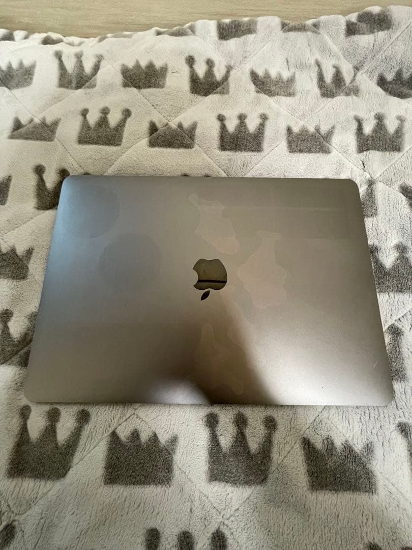 MacBook Air 256GB 2020年式　M1スペック　完動品