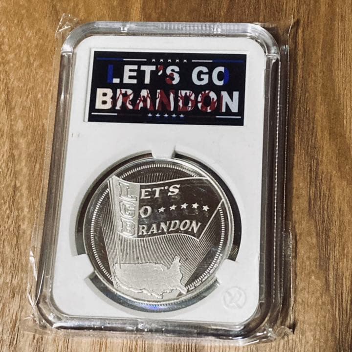 トランプ大統領　1オンス　スラブ入り銀貨　ノーマスク