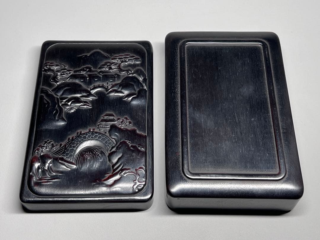 木製　小物入れ　硯箱　山水紋　浮き彫り　極細工　文房具　中国美術　唐木黑檀