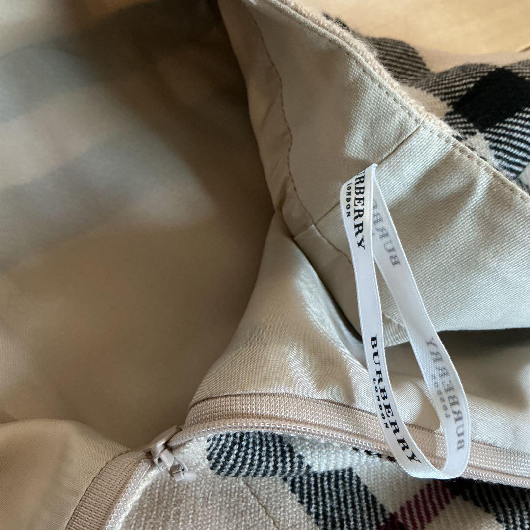 バーバリーロンドン　ウールスカート13号　ベージュ、ブラック2点おまとめ