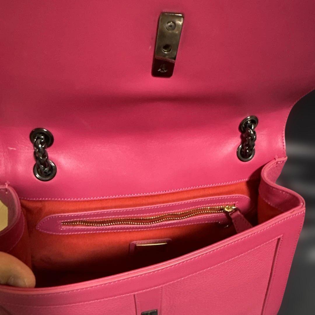 クリスチャン・ルブタン レザー ショルダーバッグ