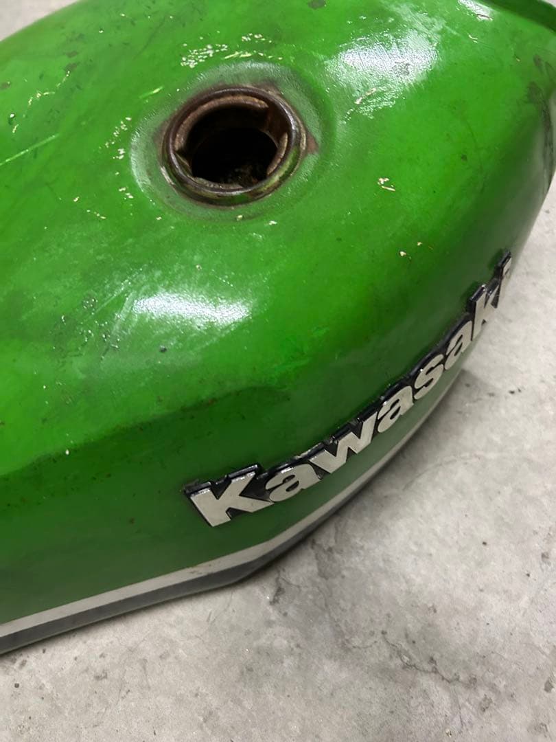 Kawasaki Z250ft ガソリンタンク