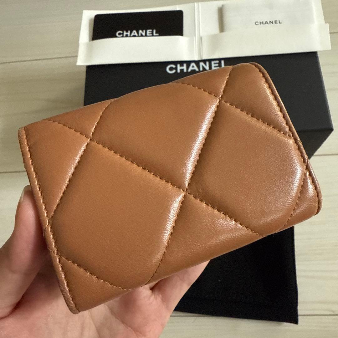 チョコマカロン様CHANEL 三つ折り財布