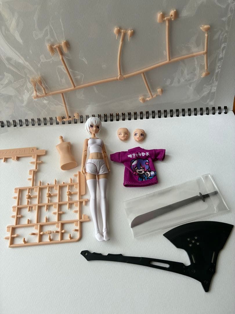 布スカート付き　コトブキヤ限定薬師寺久遠ベースの寄せ集めジャンク　創彩少女庭園