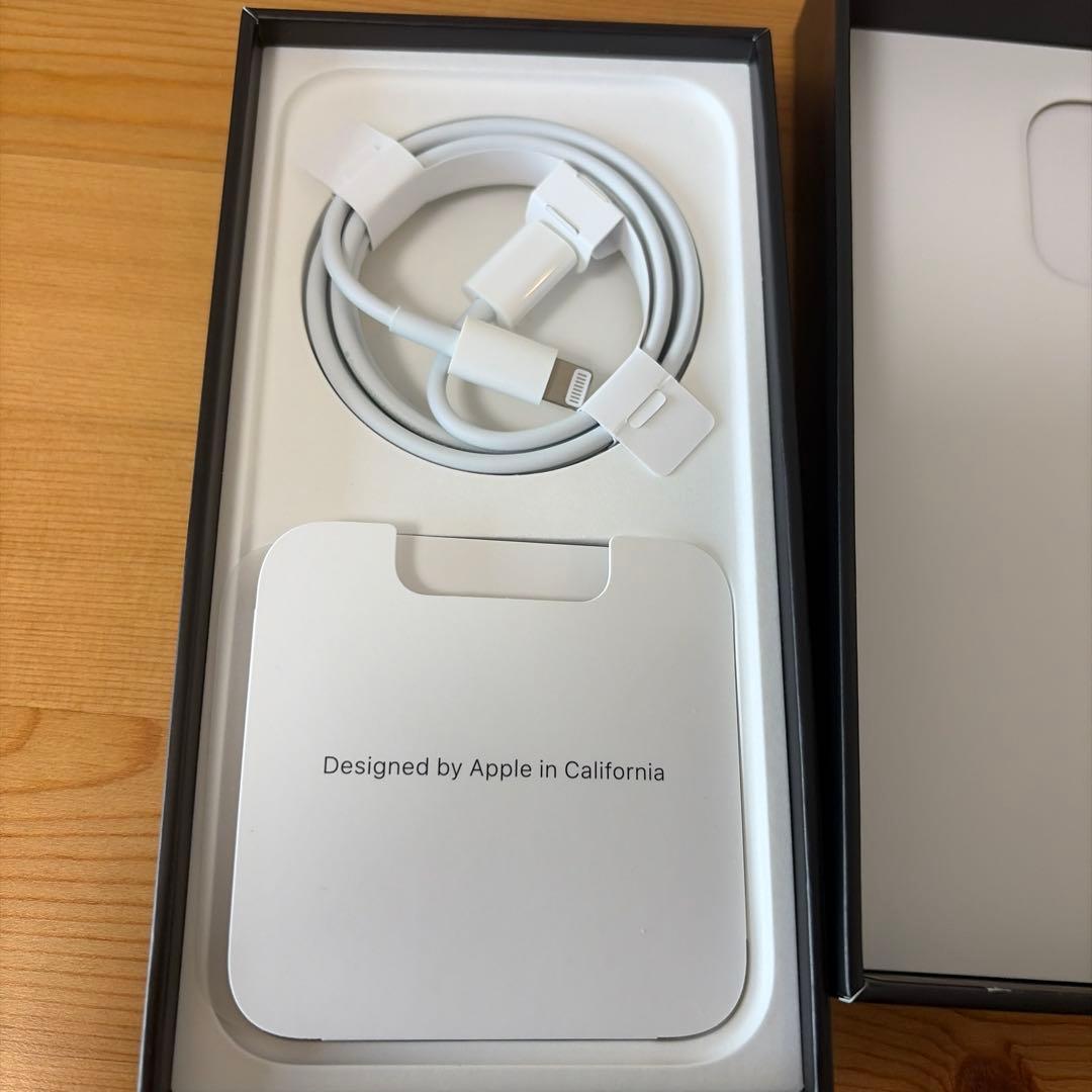 【超美品　SIMフリー　フィルム付き】iPhone 13 Pro シエラブルー