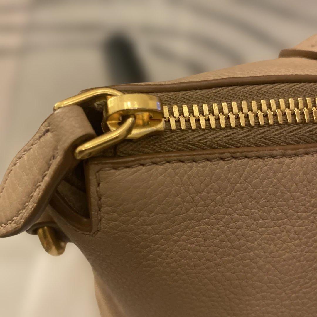 PRADA ベージュ　ショルダーバッグ　ハンドバッグ 2way 美品