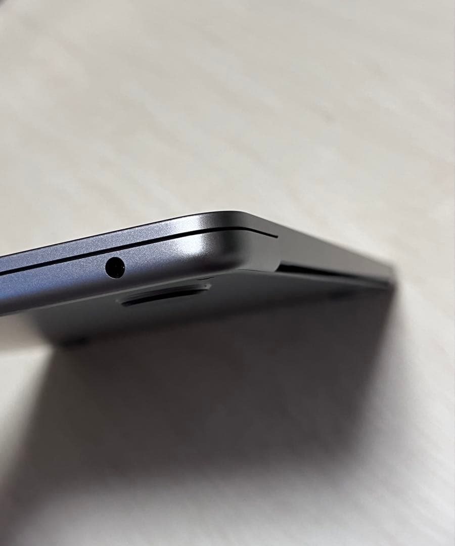 MacBook本体 MacBook Air (M2, 2022)