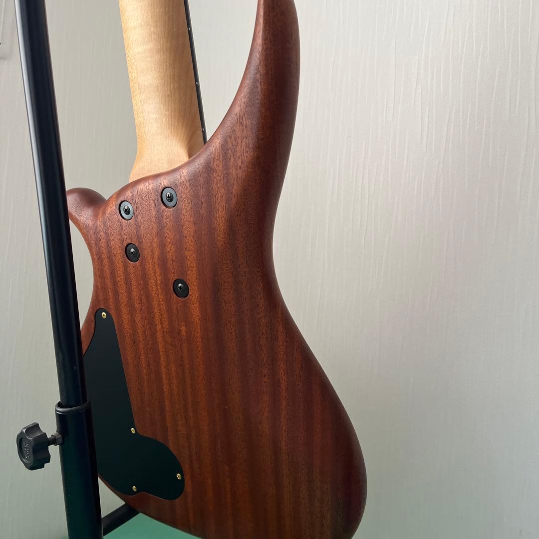 【超美品】　人気　ベース　TUNE チューン / TWB-5