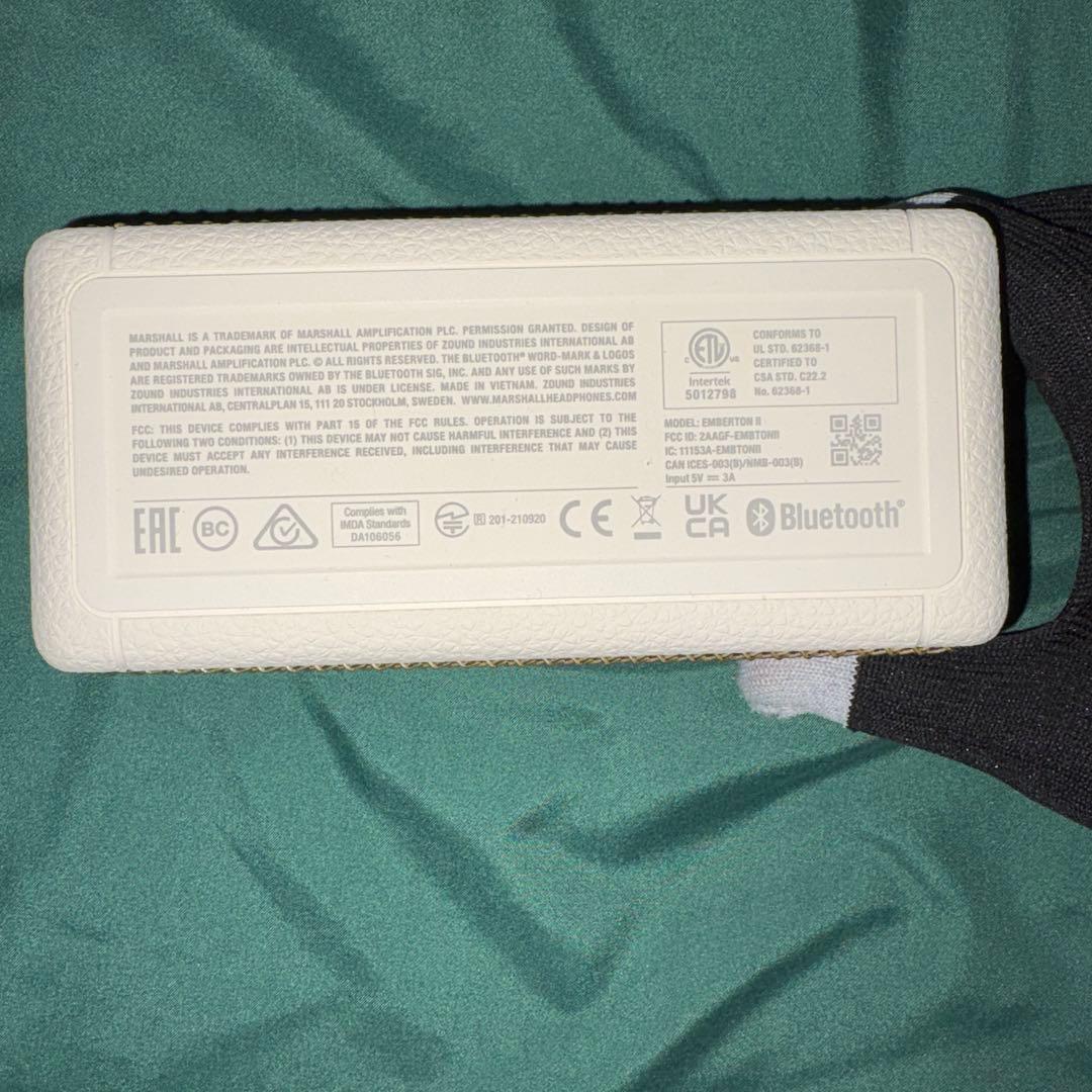 Marshall Emberton II （クリーム）