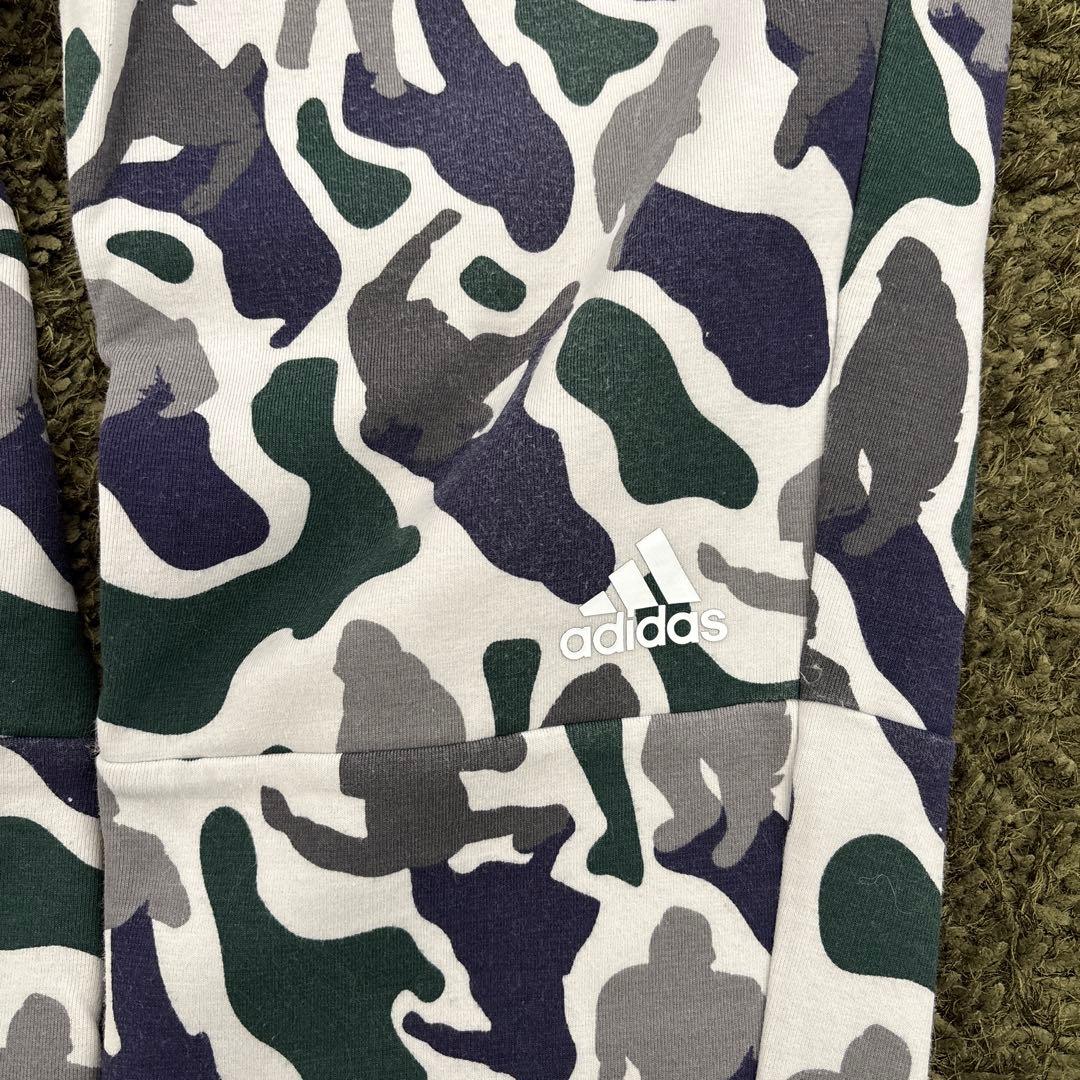 adidas×N.E.R.D　ファレル　アディダス　フーディーセットアップ