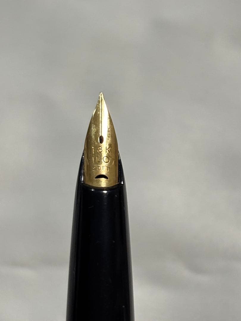 PILOT '70s新品 Elite 万年筆 18K SOFT S