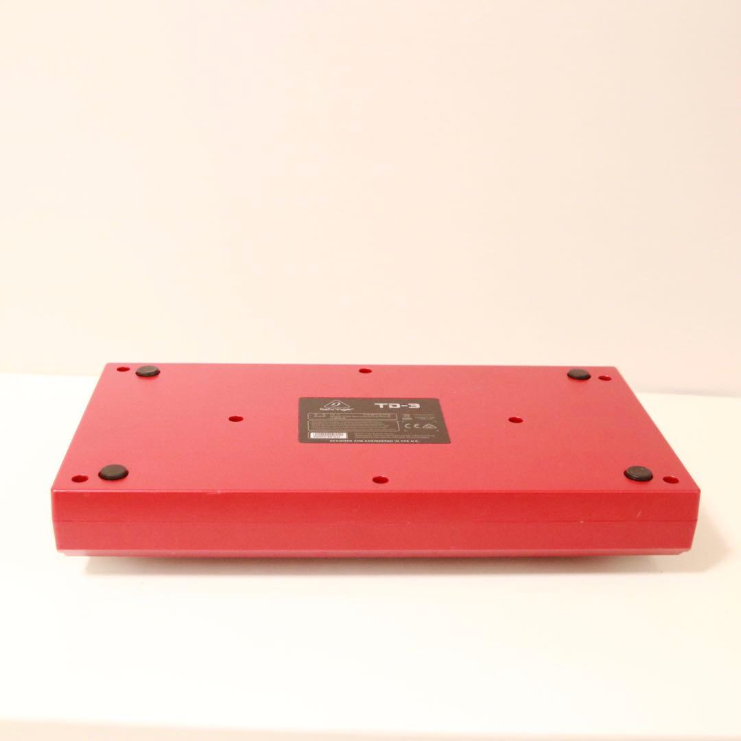 動作確認済 BEHRINGER TD-3-RDアナログベースラインシンセサイザー