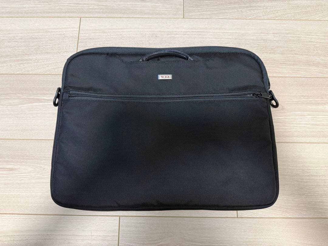 超美品:Tumiアルファデラックス・4ウィール・ラップトップ・ケース・ブリーフ